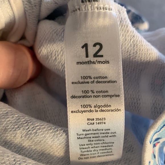 Set of 2 Baby Girls Carters sweatshirts - 12 months - Picture 7 of 7